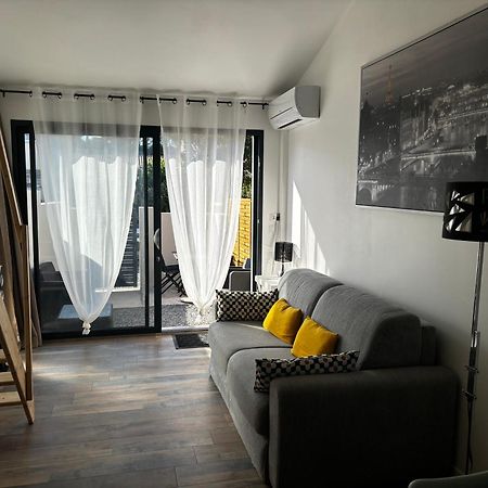 Sommières Logement Du Sud Avec Jacuzzi מראה חיצוני תמונה